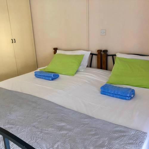Cozy 1-bedroom apt near to the sea and center