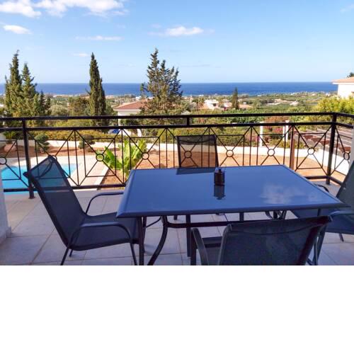 Cozy 2 bdr villa with panoramic sea views
