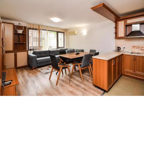 Cozy 2 BR apartment in Varna