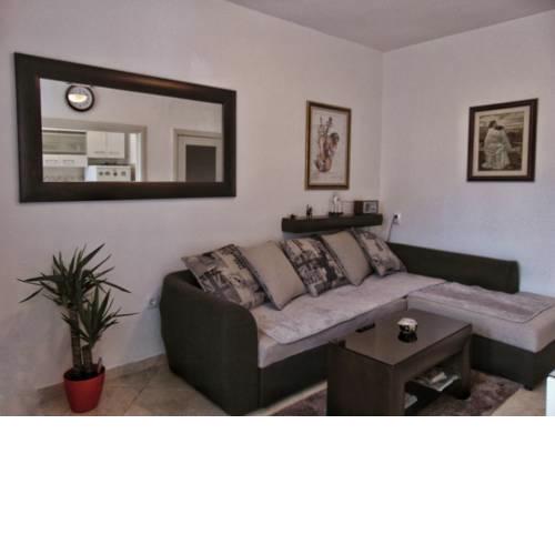 Cozy 2BR apartment, 3 min to the old town