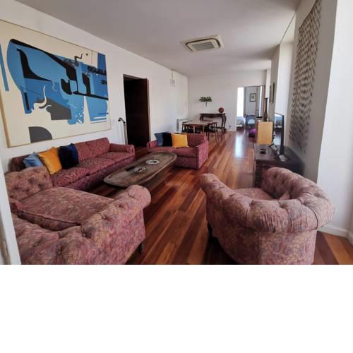 Cozy and beatiful apartament in the heart of Madrid.