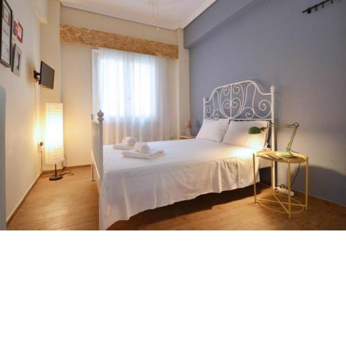 Cozy and cute apartment at Kolonaki