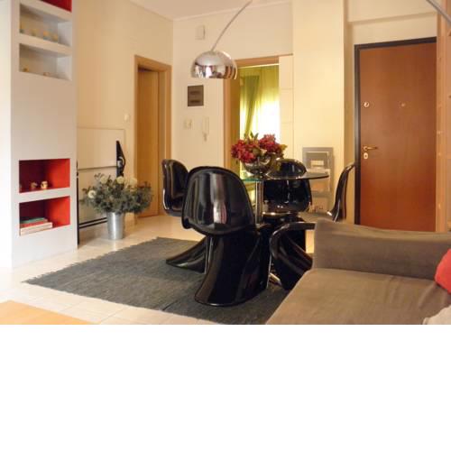 Cozy and modern apartment centrally located