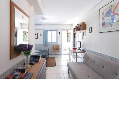 Cozy Apartment - Koukaki