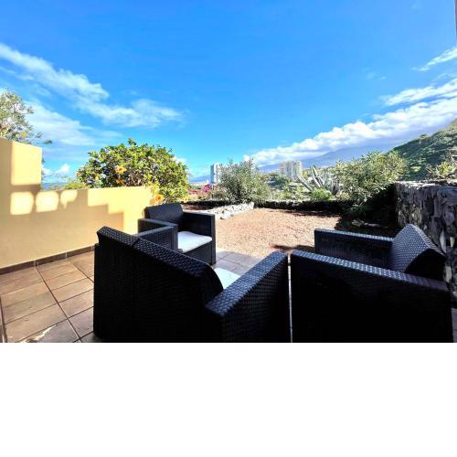 Cozy apartment AP1, pool y free wifi in all common areas, by the sea in Playa Roques