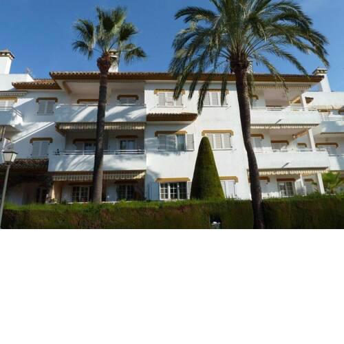 Cozy Apartment in Beach Resort, Torrenostra, Spain