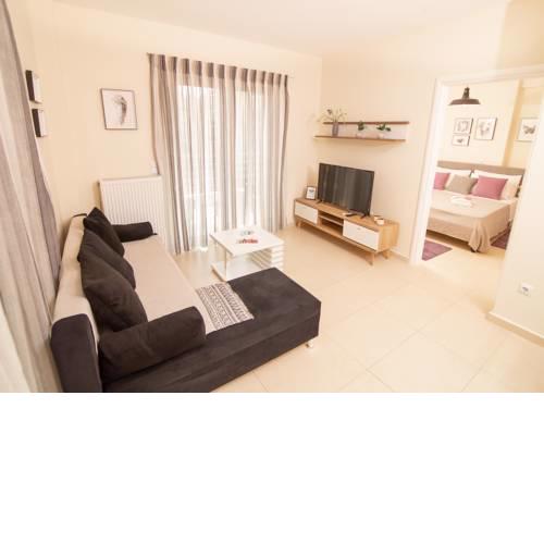 Cozy Apartment in Kalamata 2