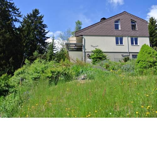 Cozy Apartment in Sarn with Forest Nearby