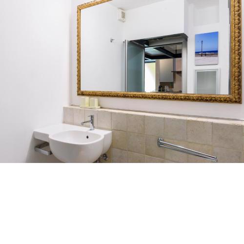 Cozy apartment in wonderful Navigli area