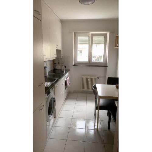 Cozy apartment near the forest - easily reachable by public transport