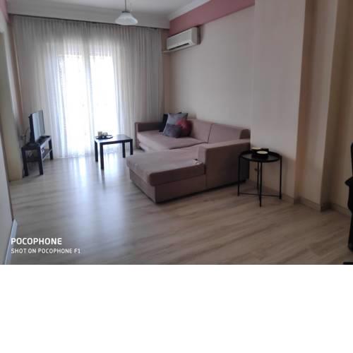 Cozy apartment next to city center