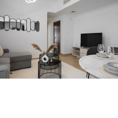 Cozy apartment on the 20th floor 88