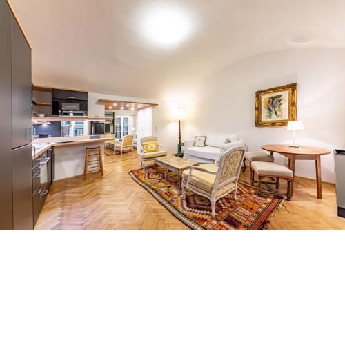 Cozy Apartment Schillerplatz