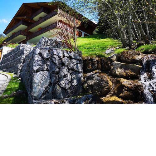 Cozy apartment with stunning view! Ski-in/ski-out.