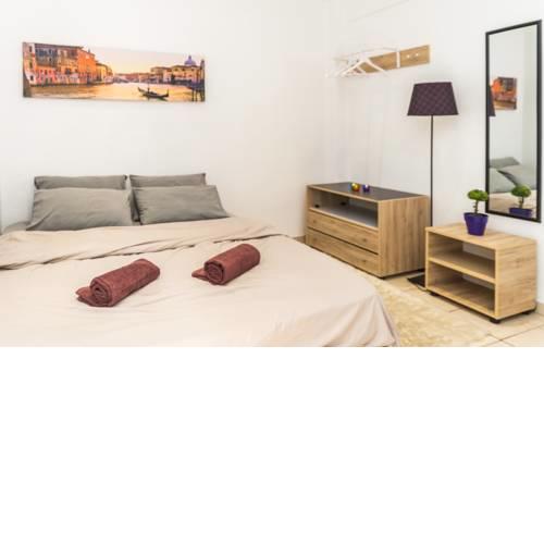 Cozy & Central Apartment in historical building