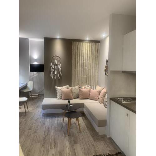 Cozy Central Apartment