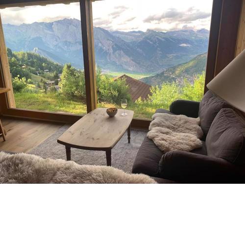 Cozy chalet with magic view & location