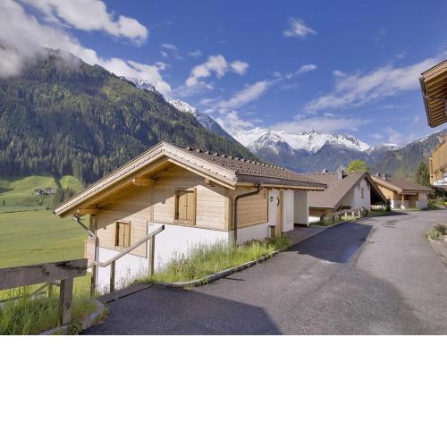 Cozy chalet with sauna, close to Königsleiten