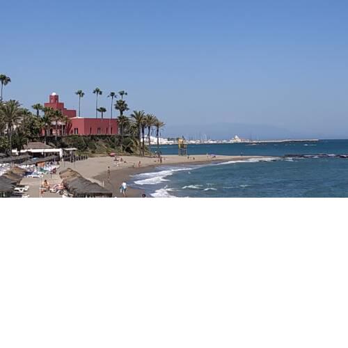 Cozy, Charming Studio in Benalmadena, Free WiFi, Pools, near Beach