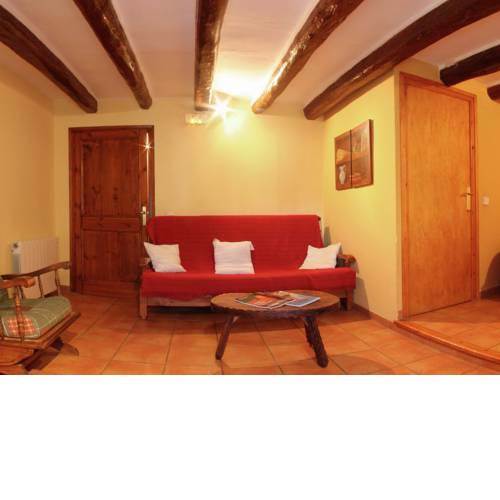 Cozy Cottage in Nulles with Beach Nearby