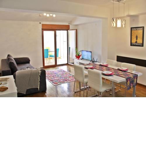 Cozy Family Apartment