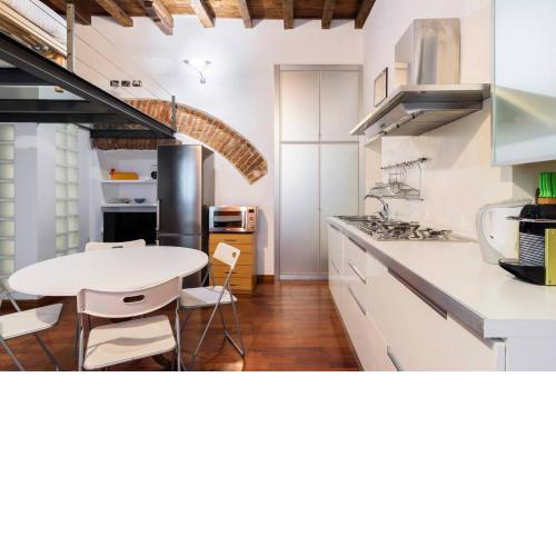 Cozy flat - amazing Navigli area
