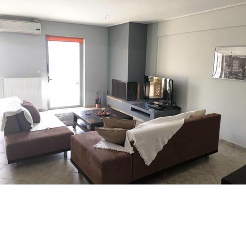 Cozy Flat Near City Center