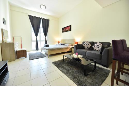 Cozy Furnished studio close to IBN Battuta Mall - TNY