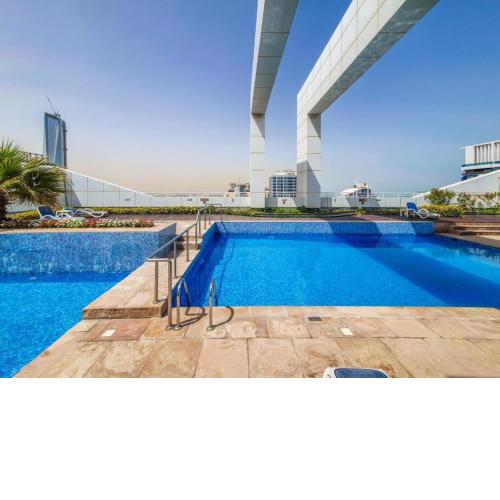 Cozy Furnished Studio with Balcony near Metro - LAZ