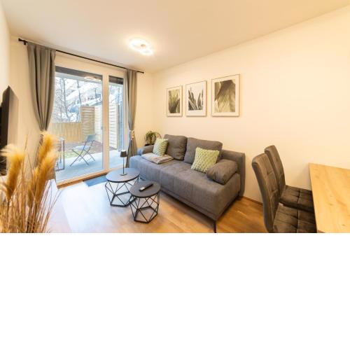 Cozy garden apartment