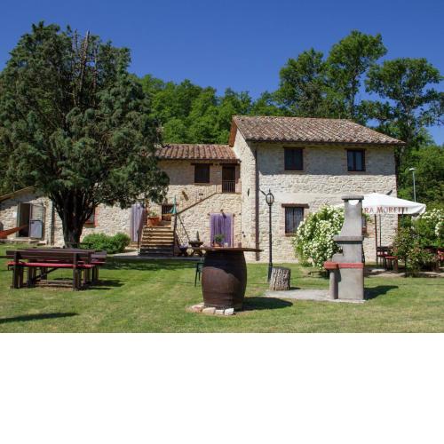 Cozy Holiday Home in Pietrafitta Umbria with Garden