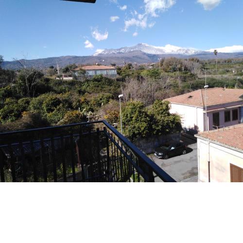 Cozy home with etna view and beach nearby