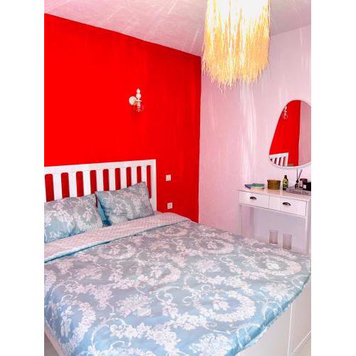 Cozy house with wonderful private garden in Cihangir