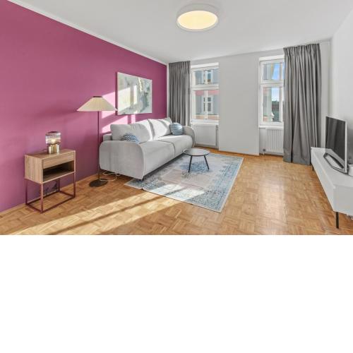 Cozy Living Deluxe Apartments