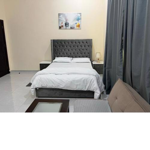 Cozy Private Studio Apartment Near Airport