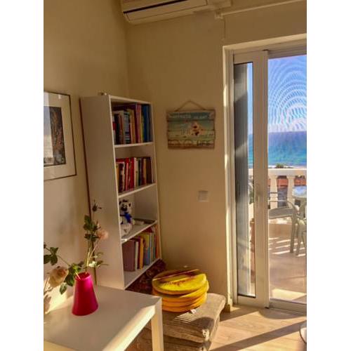 Cozy sea view appartment by the Ionian sea