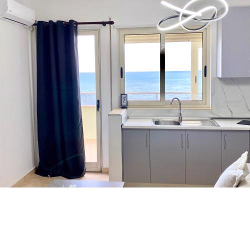 Cozy Seaview Apartment Vollga Central