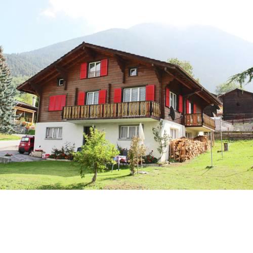 Cozy Studio Apartment in Termen near Ski Bus Stop