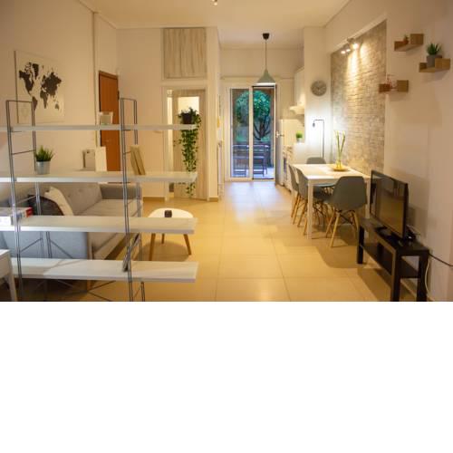 Cozy Studio in Central Glyfada - Sleeps 3