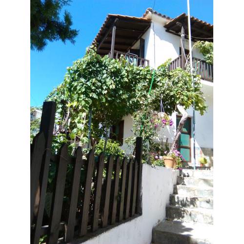 Cozy Traditional House in Thassos, Kallirachi