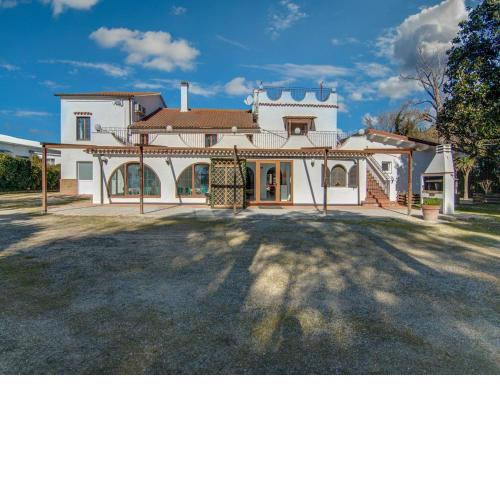 Cozy Villa in Sant'Elpidio a mare 4km from the beaches