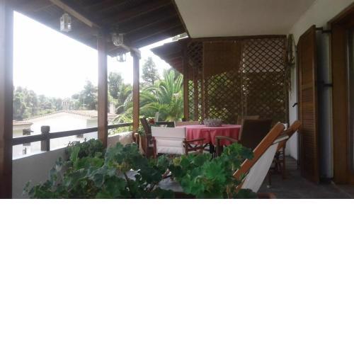 Cozy Villa in the woods next to the sea , 7 sleeps