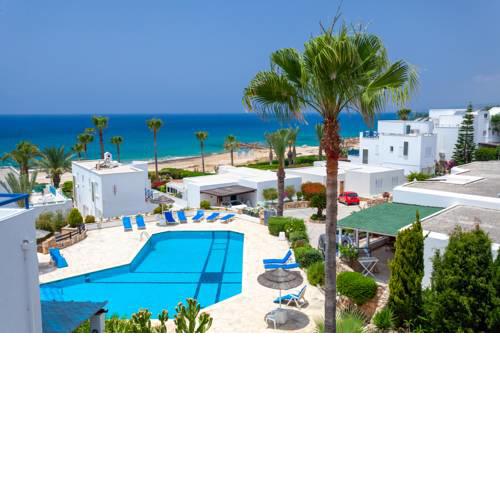 Cozy Villa Margo by the Sea