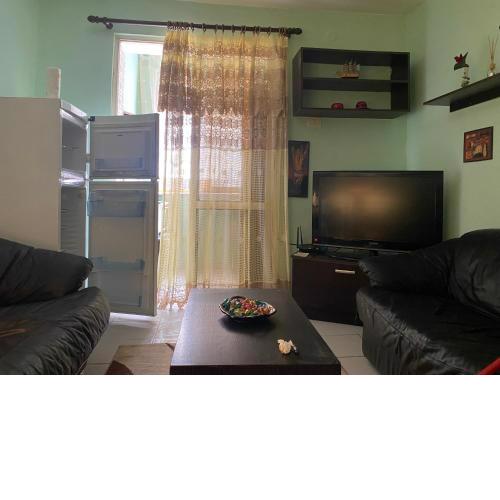 Cozzy flat in center of Tirana