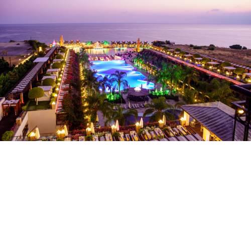 Cratos Premium Hotel Casino & SPA