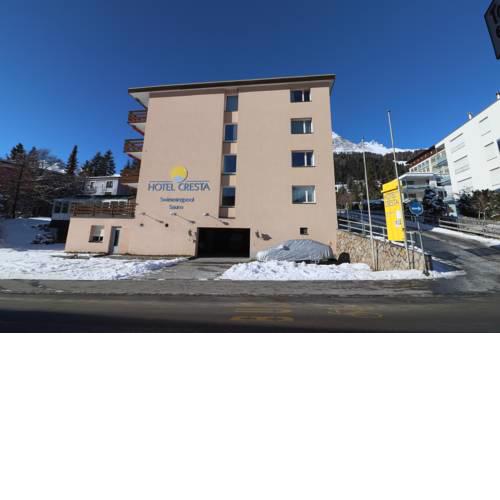 Cresta Sport Hotel
