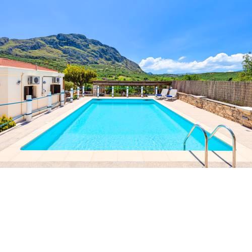 Cretan Kera Villa Heated Pool