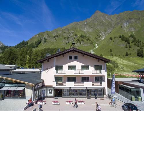 Cristal Appartementhaus