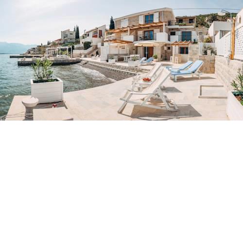 Crowonder Villa Plitka