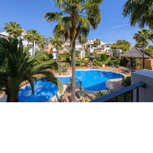 Cubo's Apartamento 1/A Arenas de Marbella
